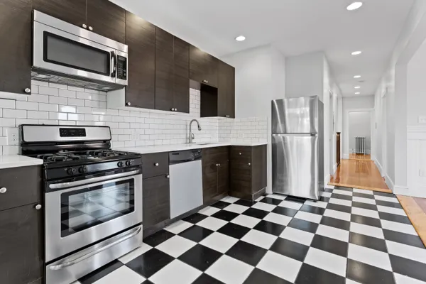 $3,650 | 510 Talbot Avenue, Unit 3, Dorchester Center, MA 02124