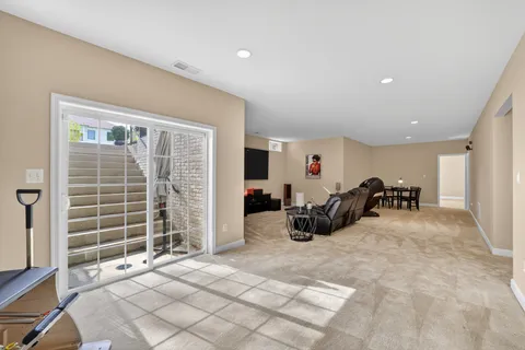 $1,400,000 | 6200 Guilford Drive, Alexandria, VA 22310