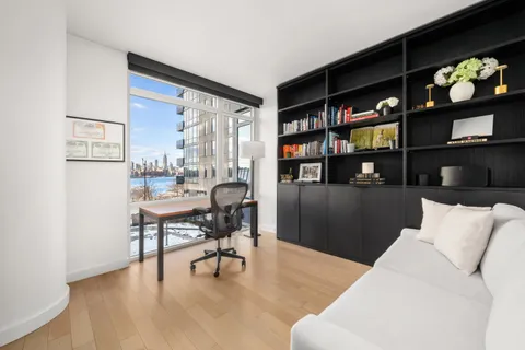 $2,295,000 | 22 North 6th Street, Unit 4S | Williamsburg