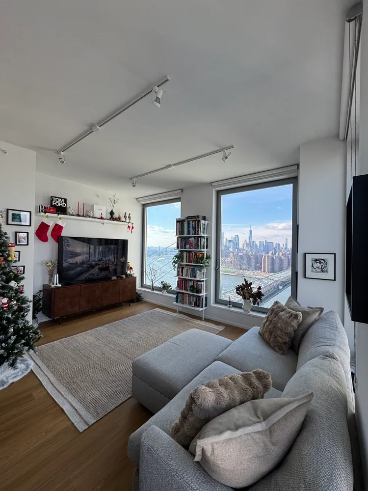 $8,995 | 5 South 5th Street | Williamsburg