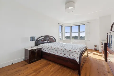 $798,000 | 70-25 Yellowstone Boulevard, Unit 8N | Forest Hills