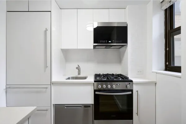 $3,400 | 230 Riverside Drive, Unit 2G | Upper West Side