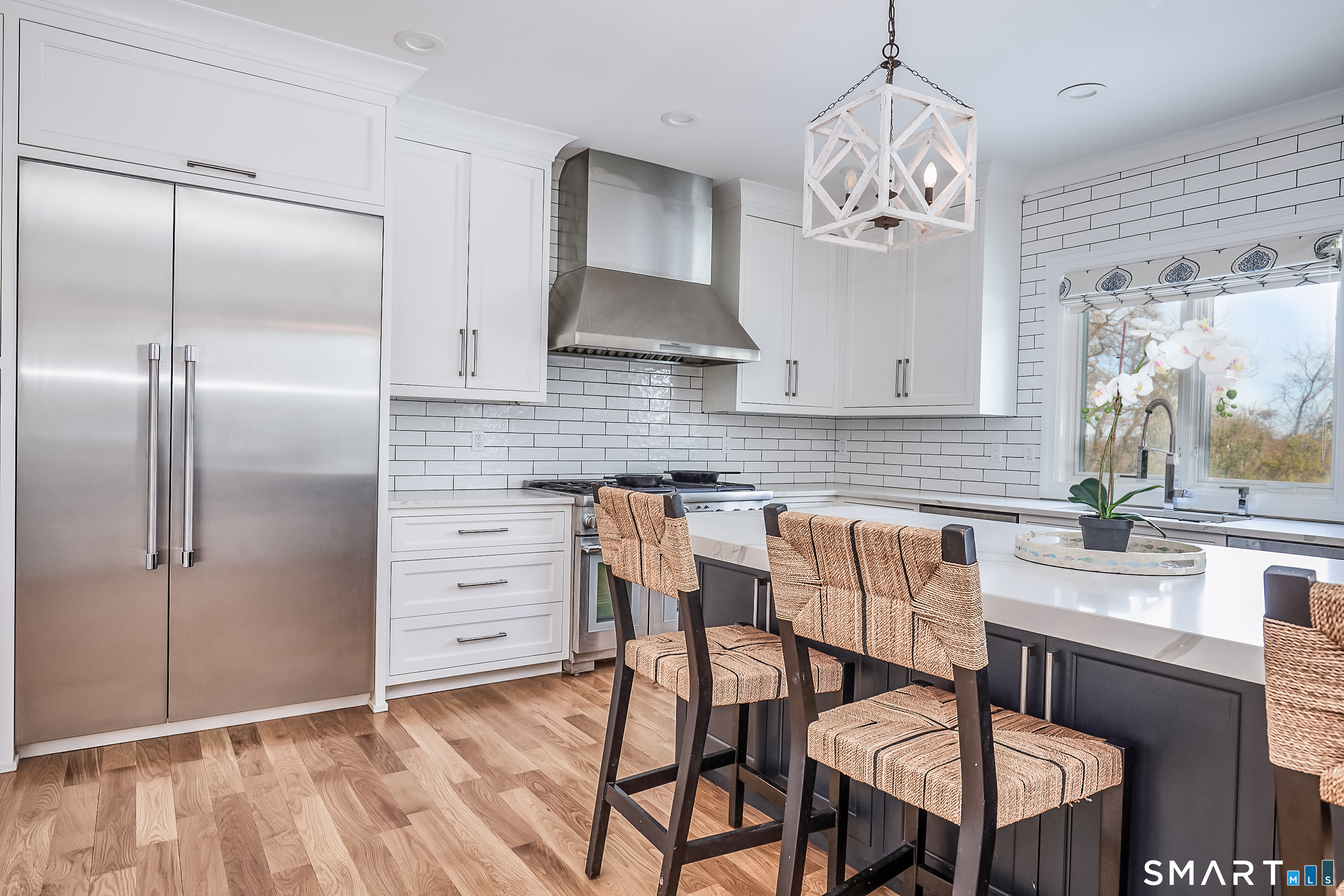 70 Meadow Ridge Road Fairfield, CT 06890 - Photo 8 of 40