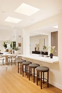 $1,349,000 | 1520 South Beverly Glen Boulevard, Unit 507, Los Angeles, CA 90024