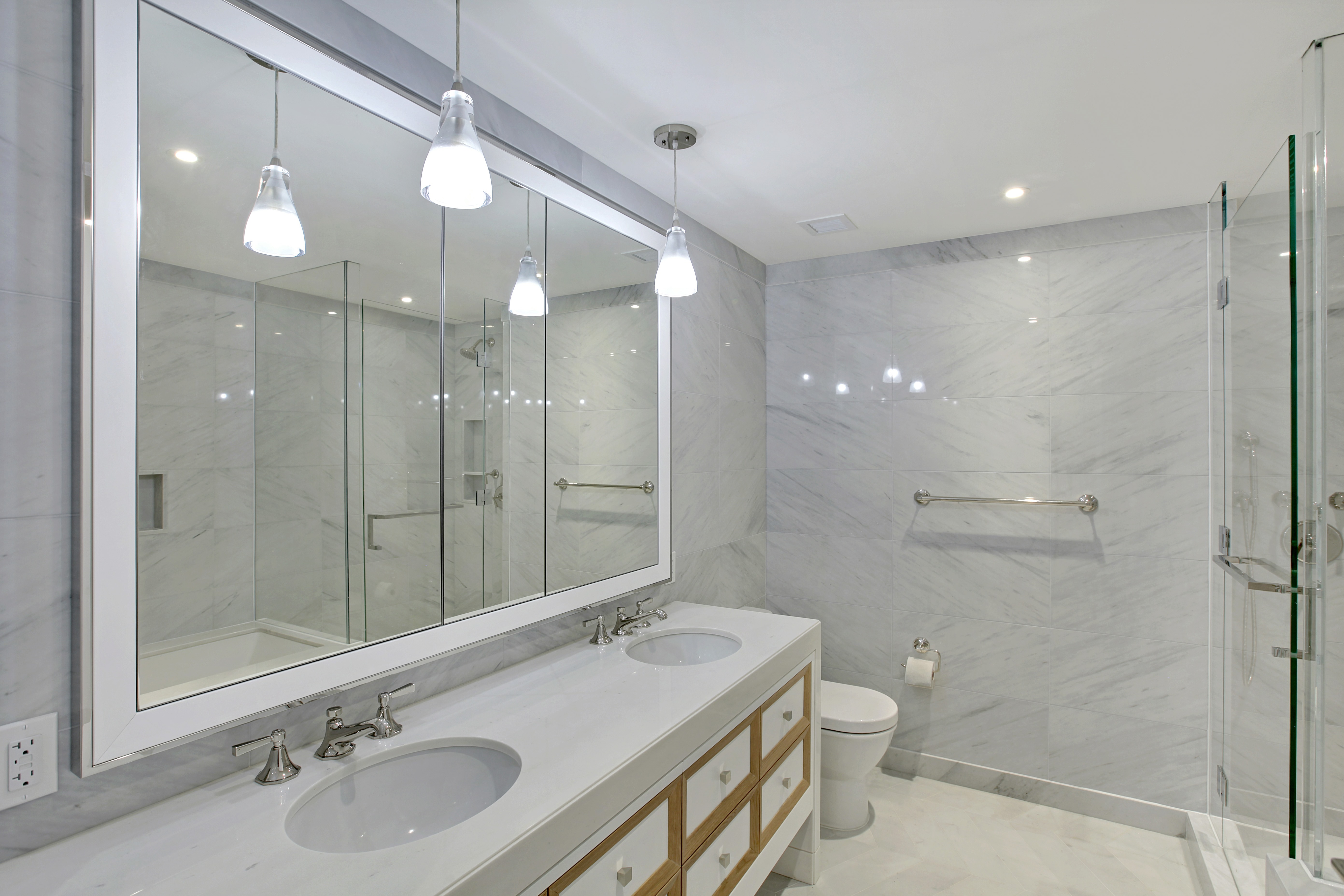 212 Warren Street, Unit 4R Manhattan, NY 10282 - Photo 5 of 16