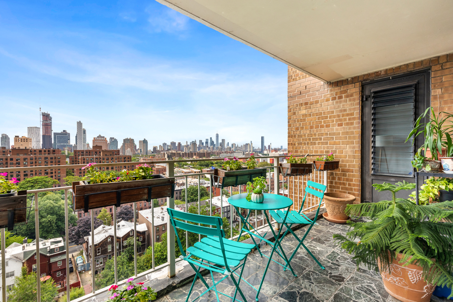 185 Hall Street, Unit 1612 Brooklyn, NY 11205 - Photo 5 of 12