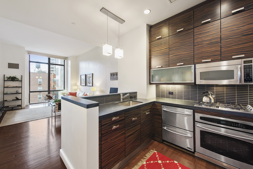 101 West 24th Street, Unit 5B Manhattan, NY 10011 - Photo 2 of 16