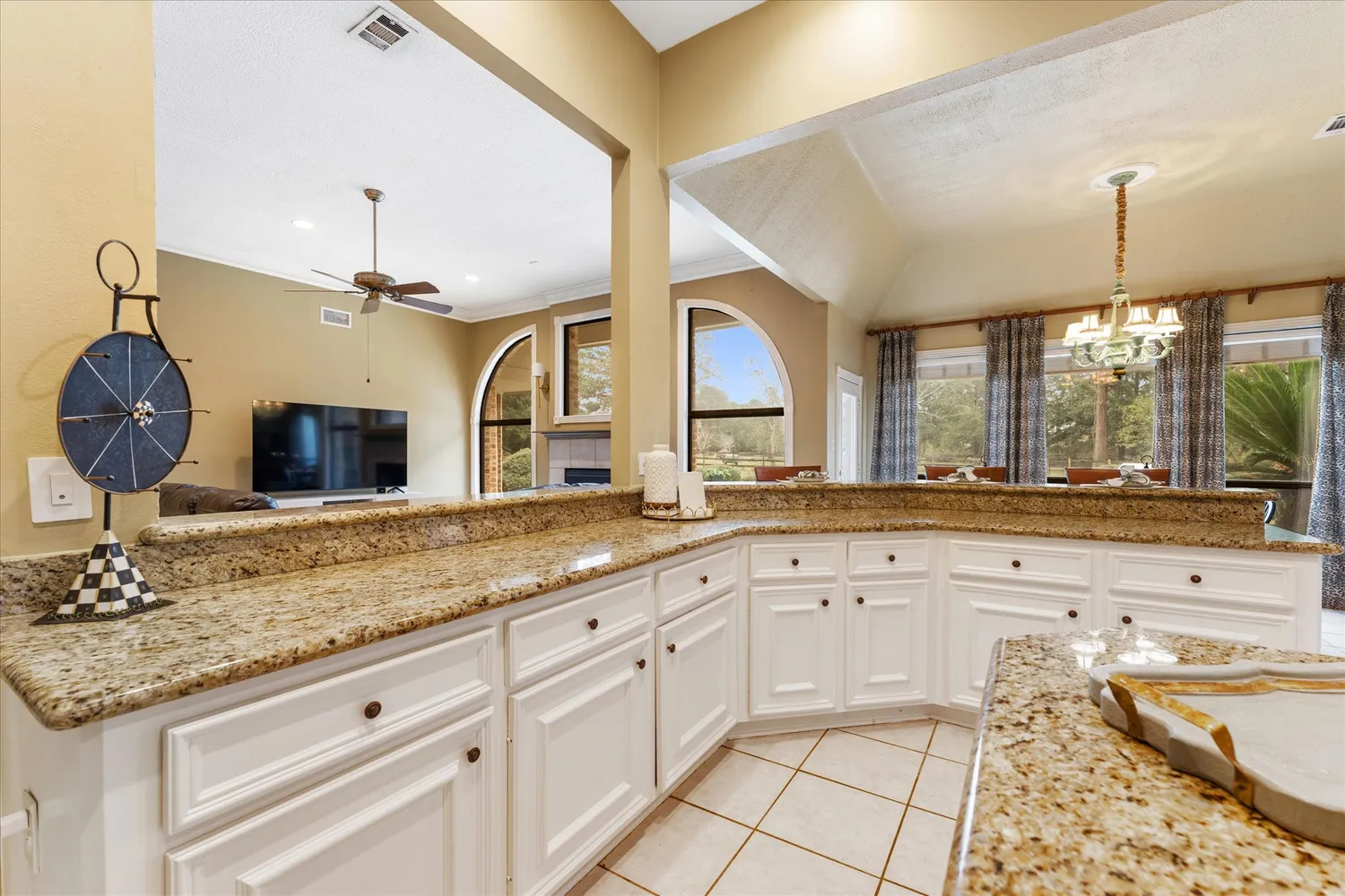 $984,500 | 1019 Towering Oaks Street, Magnolia, TX 77355