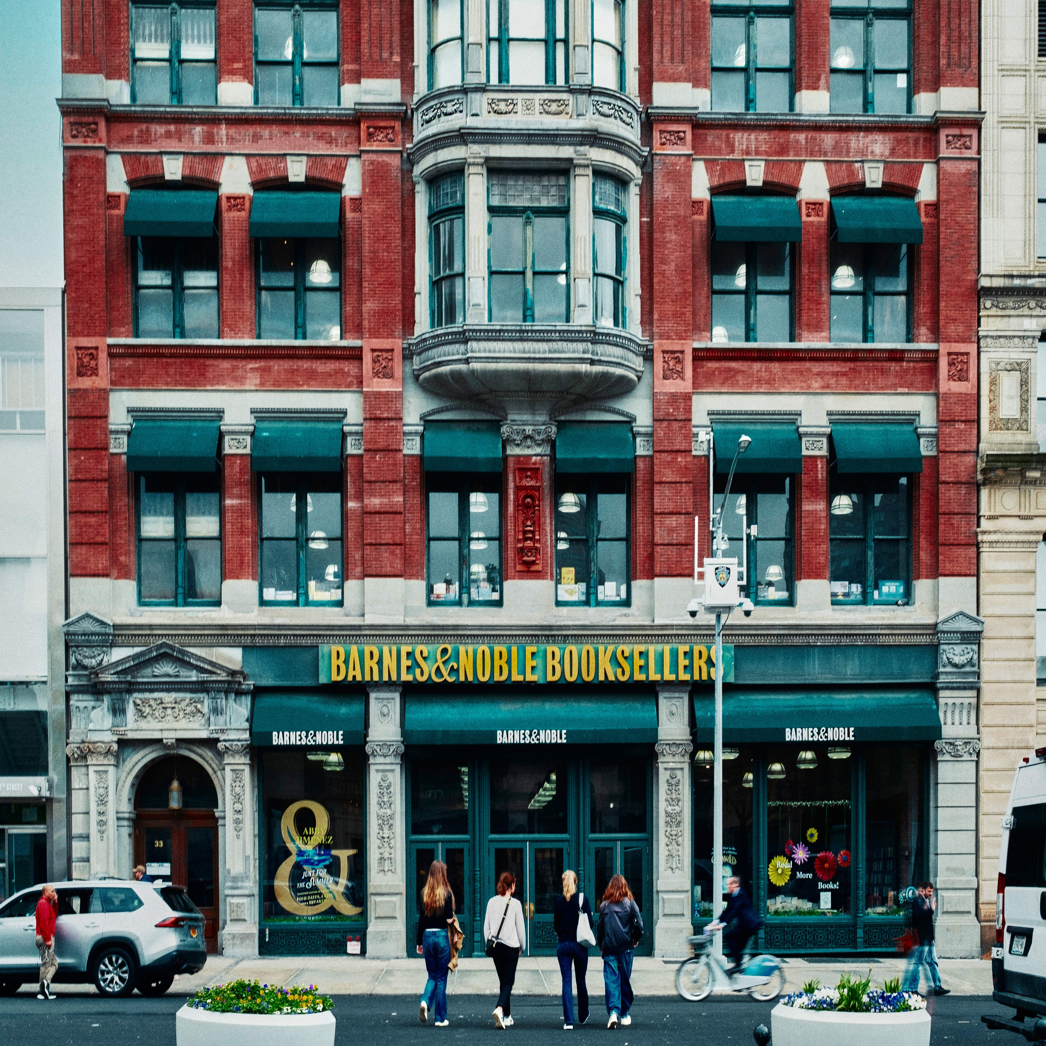 51 Irving Place, Unit 1B Manhattan, NY 10003 - Photo 2 of 4