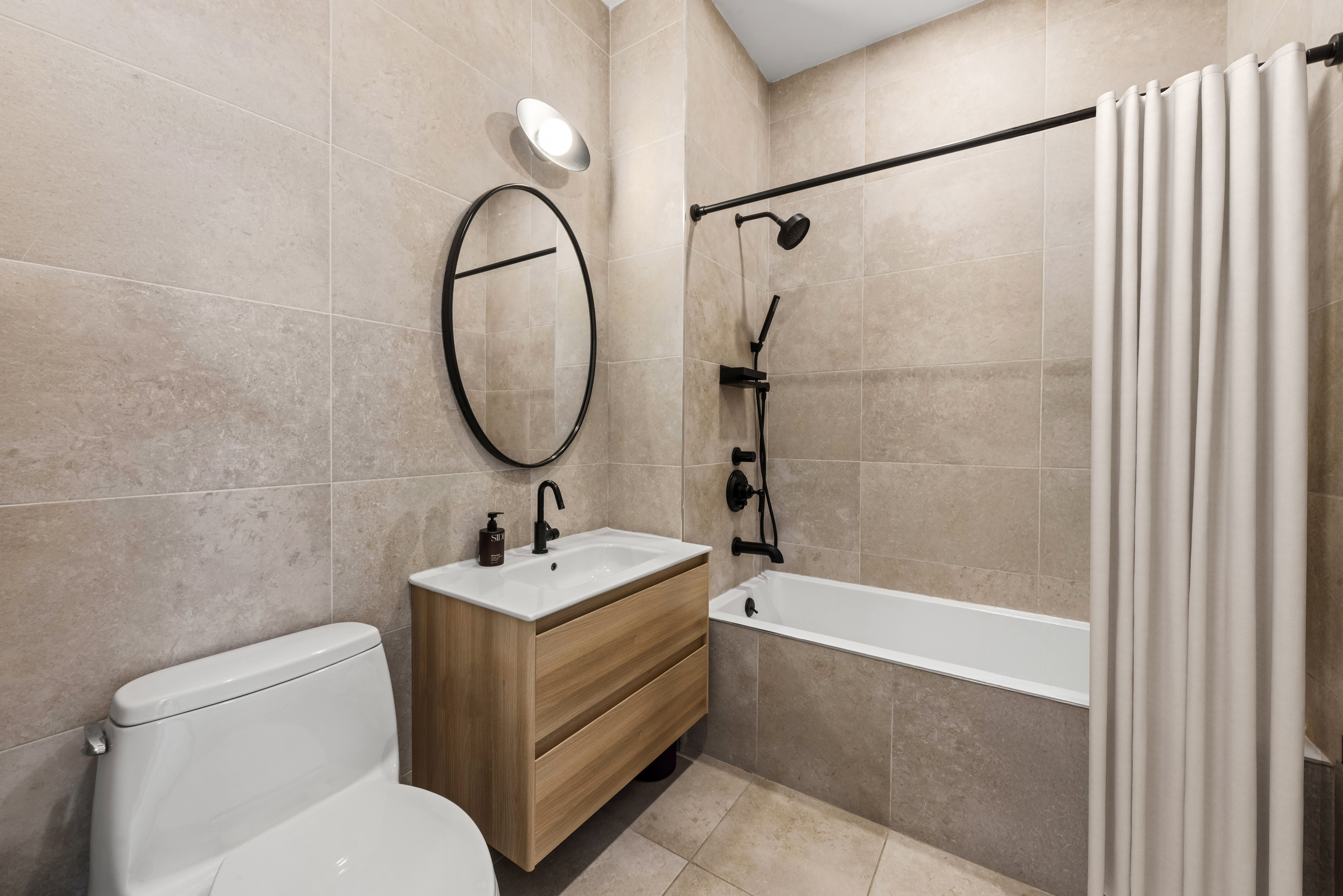 205 Freeman Street, Unit PH4A Brooklyn, NY 11222 - Photo 13 of 15 Gallery Image 13
