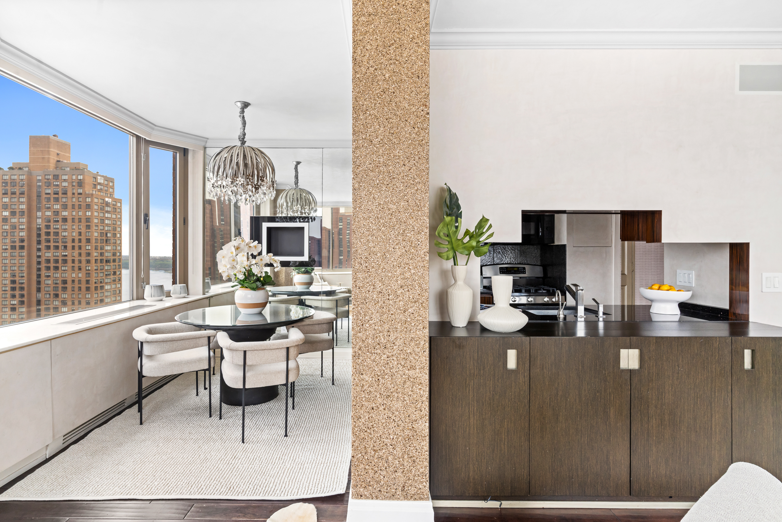 400 East 90th Street, Unit 23B Manhattan, NY 10128 - Photo 6 of 17