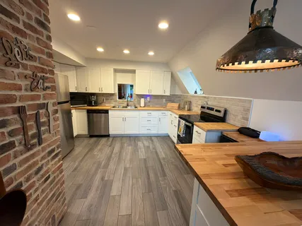 $1,490,000 | 14551 Southwest 24th Street, Davie, FL 33325