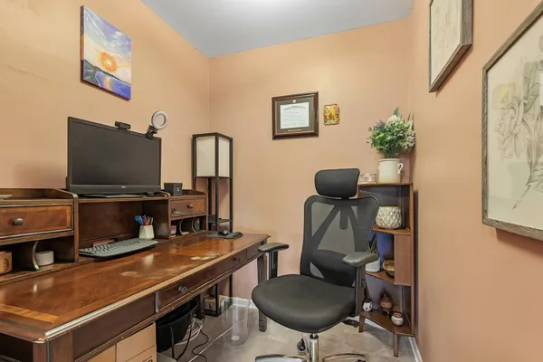 $399,900 | 254 Willowbrook Drive, North Brunswick, NJ 08902