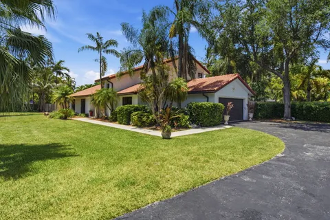 $1,195,000 | 16564 Southwest 153rd Court, Miami, FL 33187