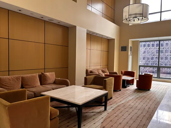$1,795,000 | 300 East 79th Street, Unit 4C | Upper East Side