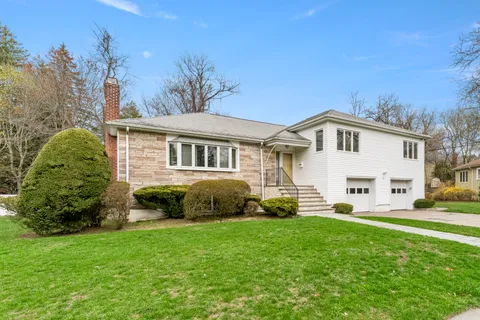 $1,625,000 | 84 Cynthia Road, Newton, MA 02459