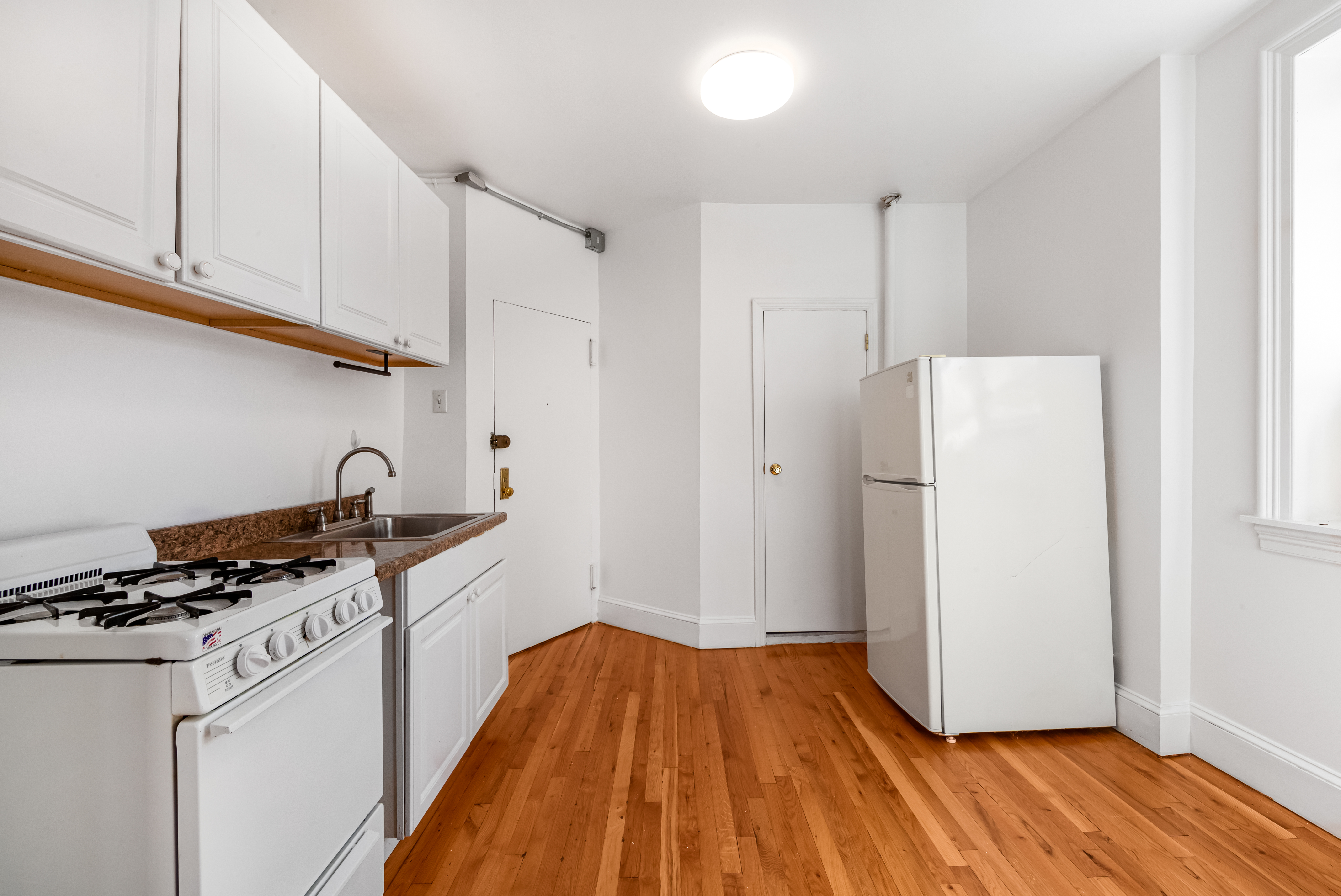 241 Mulberry Street, Unit 18 Manhattan, NY 10012 - Photo 3 of 5