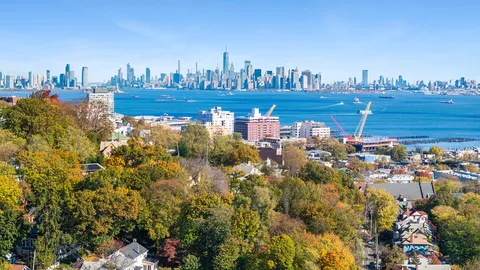 $1,150,000 | 351 St Pauls Avenue | Stapleton