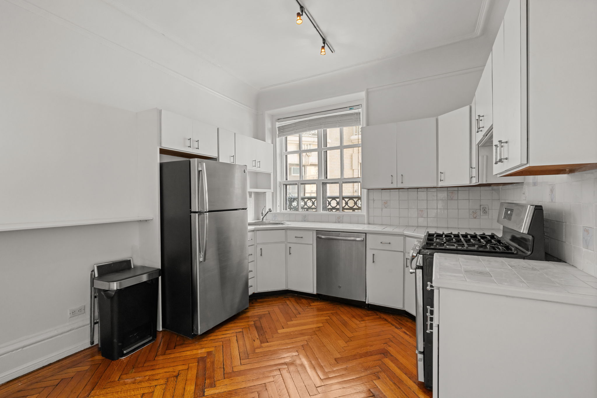 2109 Broadway, Unit 8137 Manhattan, NY 10023 - Photo 9 of 18