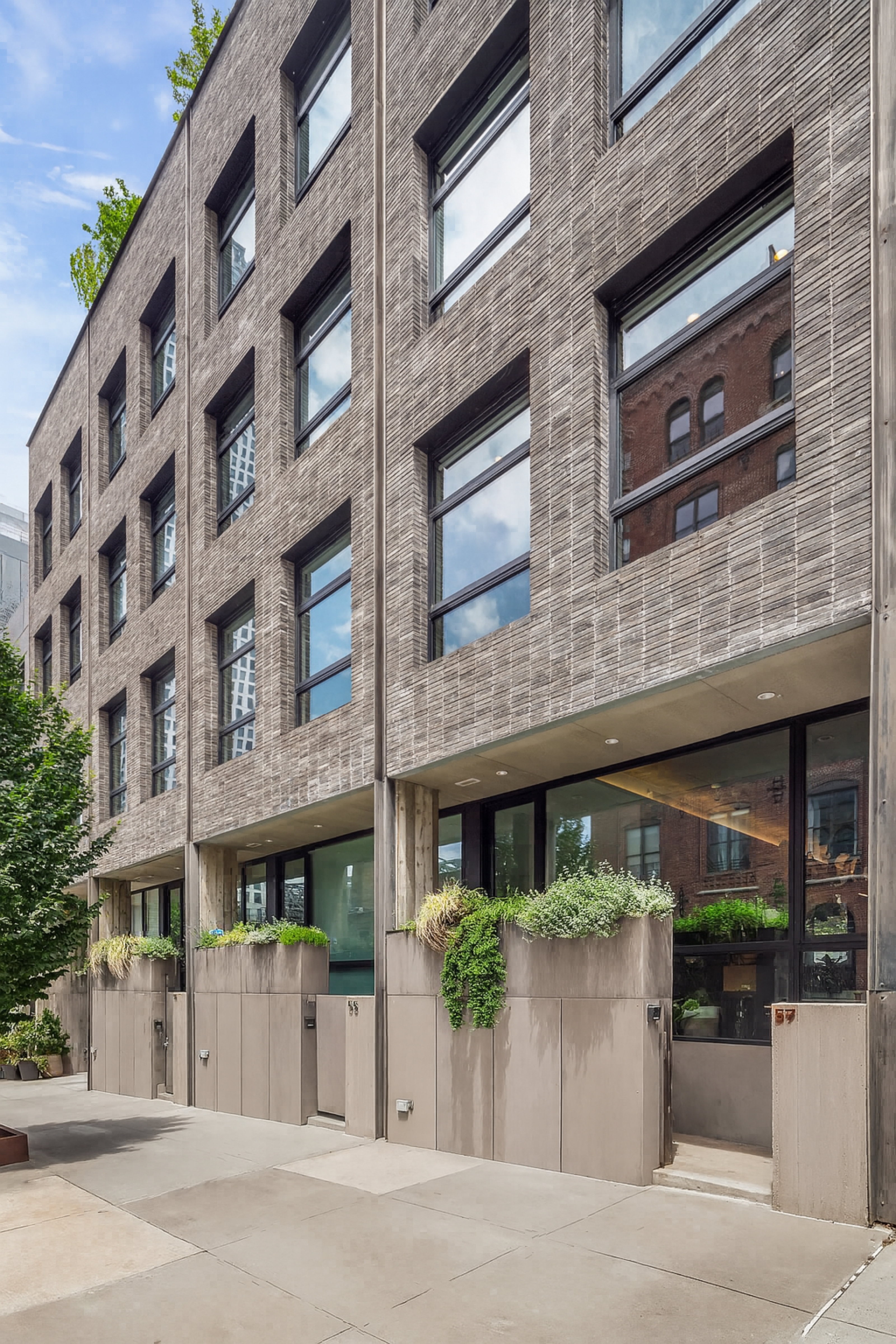 3 Wythe Lane Brooklyn, NY 11249 - Photo 2 of 22