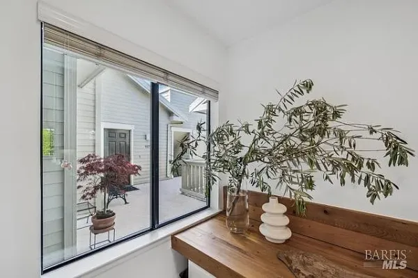 $1,188,000 | 118 Eucalyptus Knoll Street, Mill Valley, CA 94941