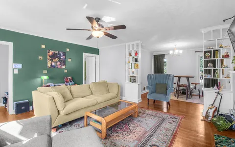 $550,000 | 712 Columbus Drive, Savannah, GA 31405