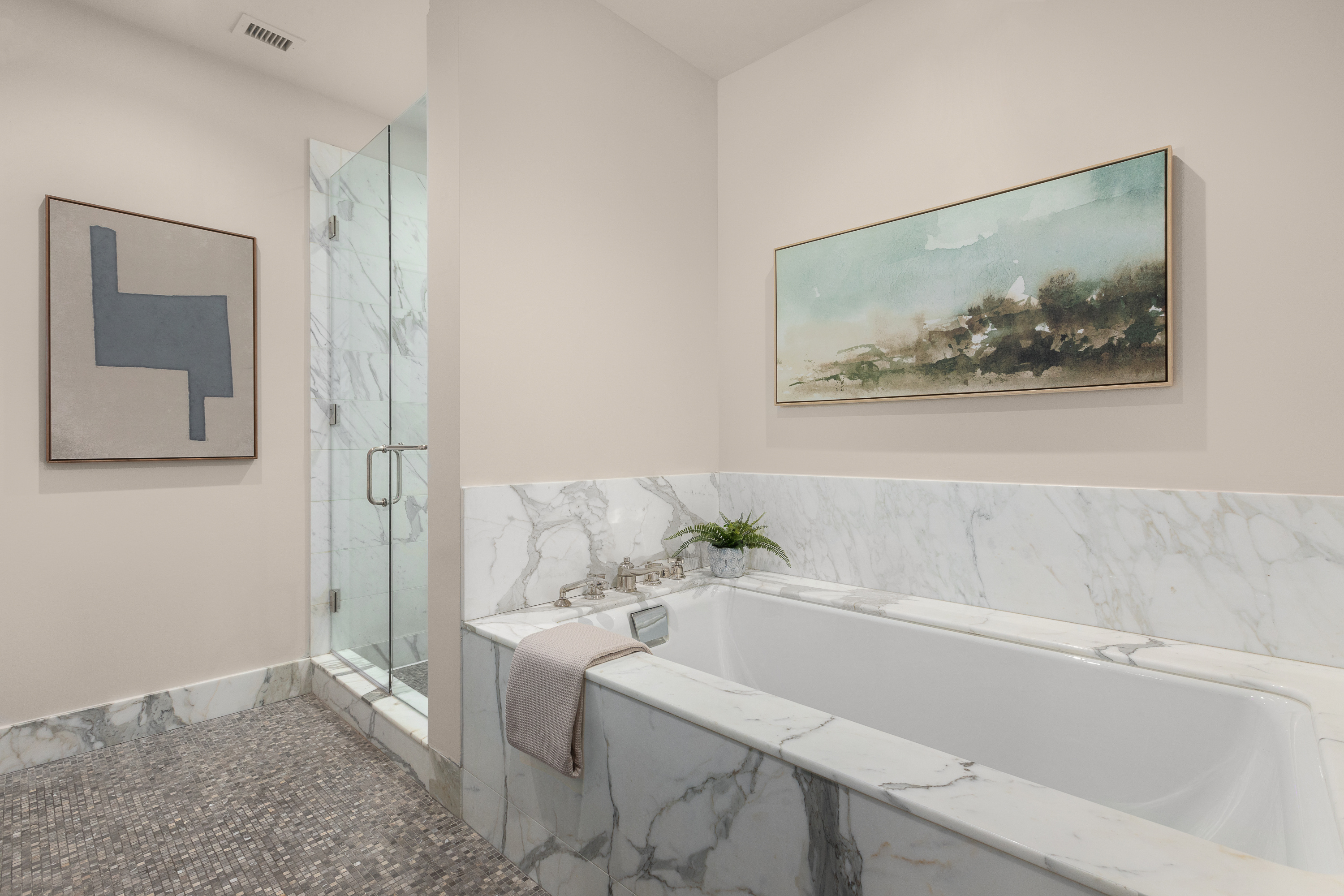 130 West 30th Street, Unit 4C Manhattan, NY 10001 - Photo 8 of 15 a bathroom with a bathtub and a shower