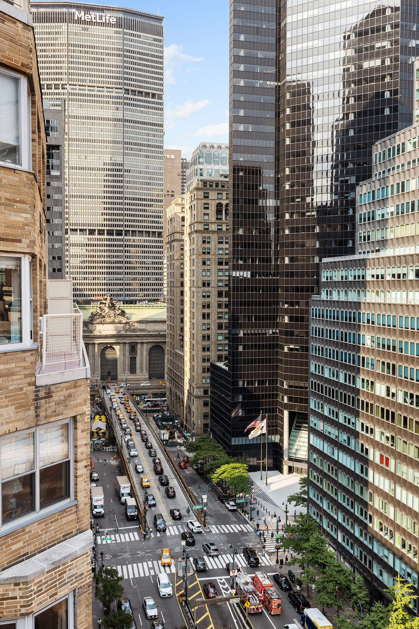 80 Park Avenue, Unit 19N Manhattan, NY 10016 - Photo 10 of 20 a city view