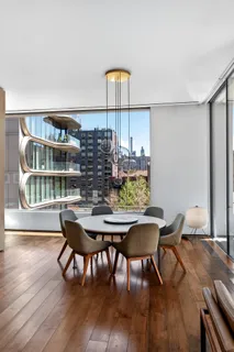 $4,600,000 | 527 West 27th Street, Unit 6S | Chelsea