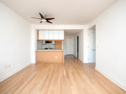 $1,590,000 | 80 Riverside Boulevard, Unit 12A | Upper West Side