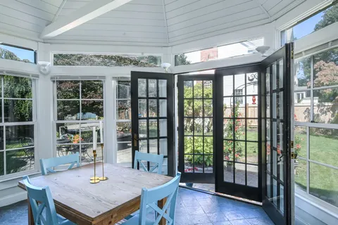 Contact Agent | 49 Hawthorn Street, New Bedford, MA 02740