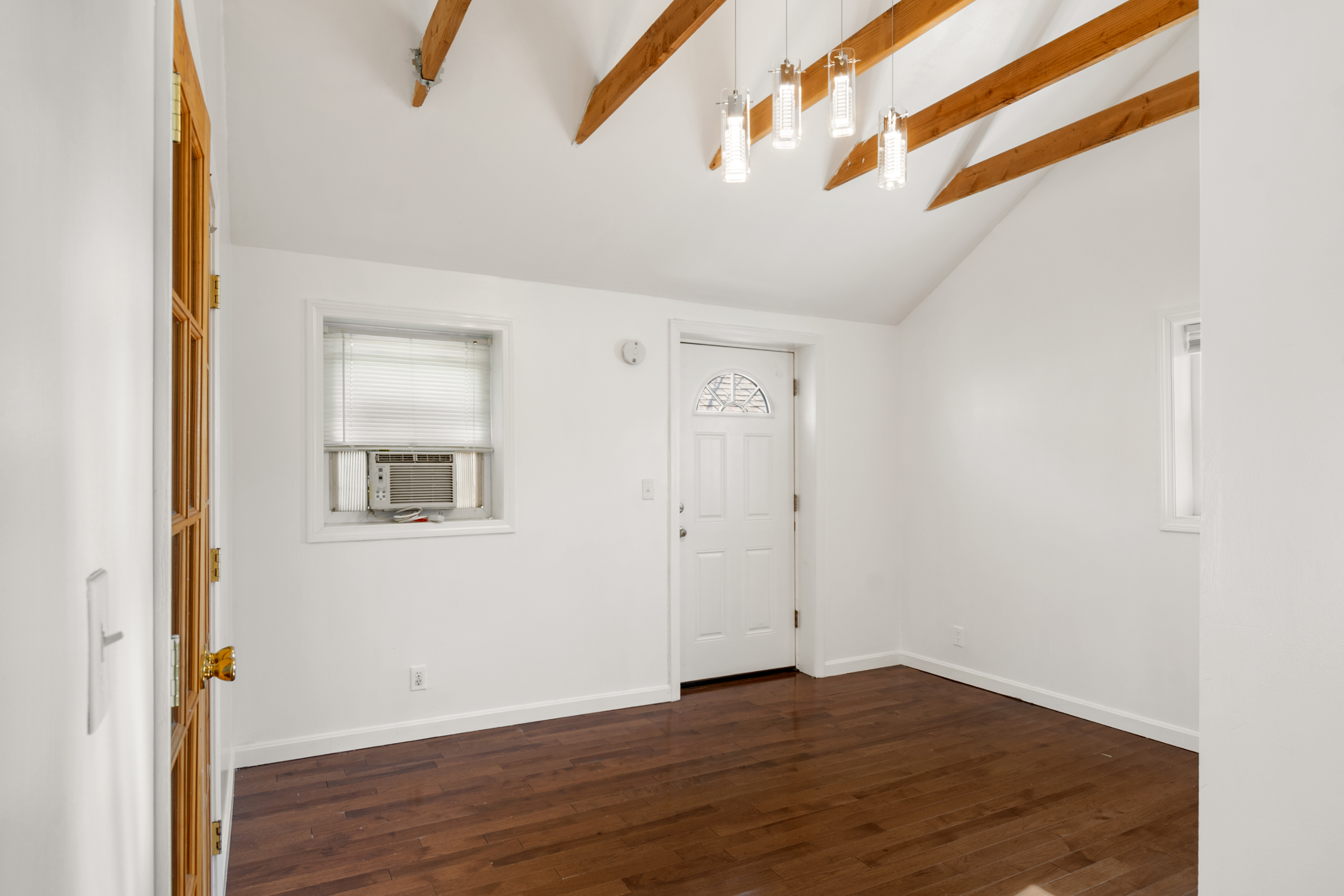 6 Schuyler Terrace Bronx, NY 10465 - Photo 13 of 27