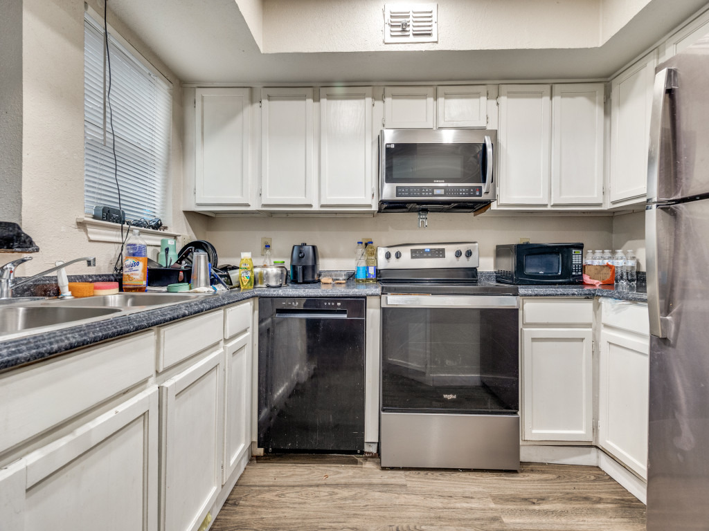 9809 Walnut Street, Unit 203 Dallas, TX 75243 - Photo 6 of 12