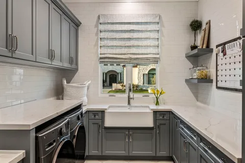 $3,550,000 | 2677 East Maplewood Street, Gilbert, AZ 85297