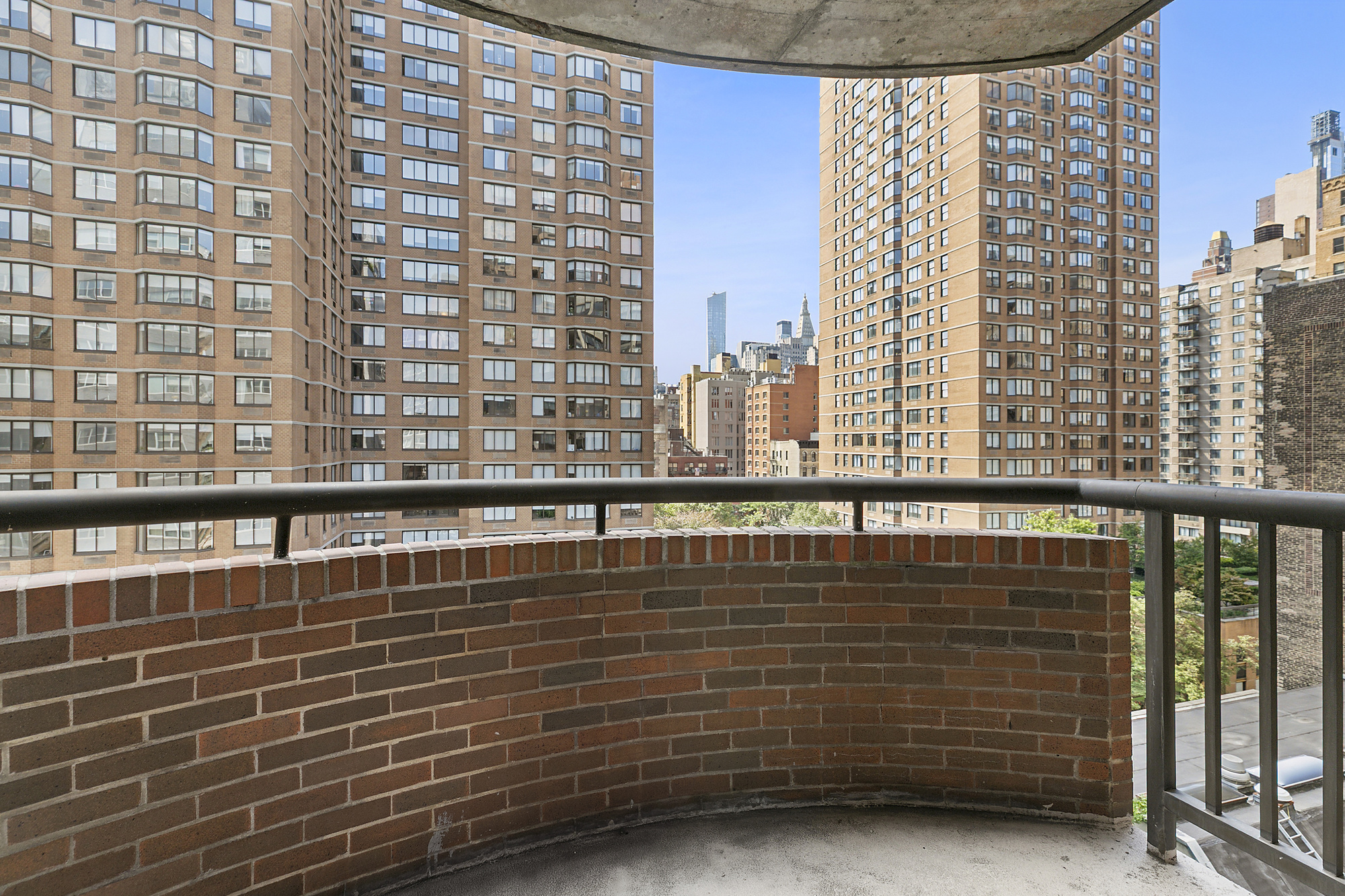 157 East 32nd Street, Unit 8B Manhattan, NY 10016 - Photo 3 of 14