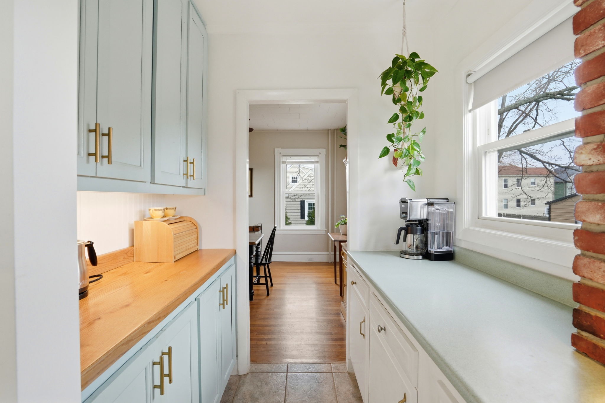 73 Moore Street Fall River, MA 02720 - Photo 16 of 31