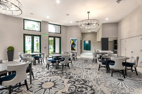 $1,275,000 | 100 Southeast 5th Avenue, Unit 304, Boca Raton, FL 33432