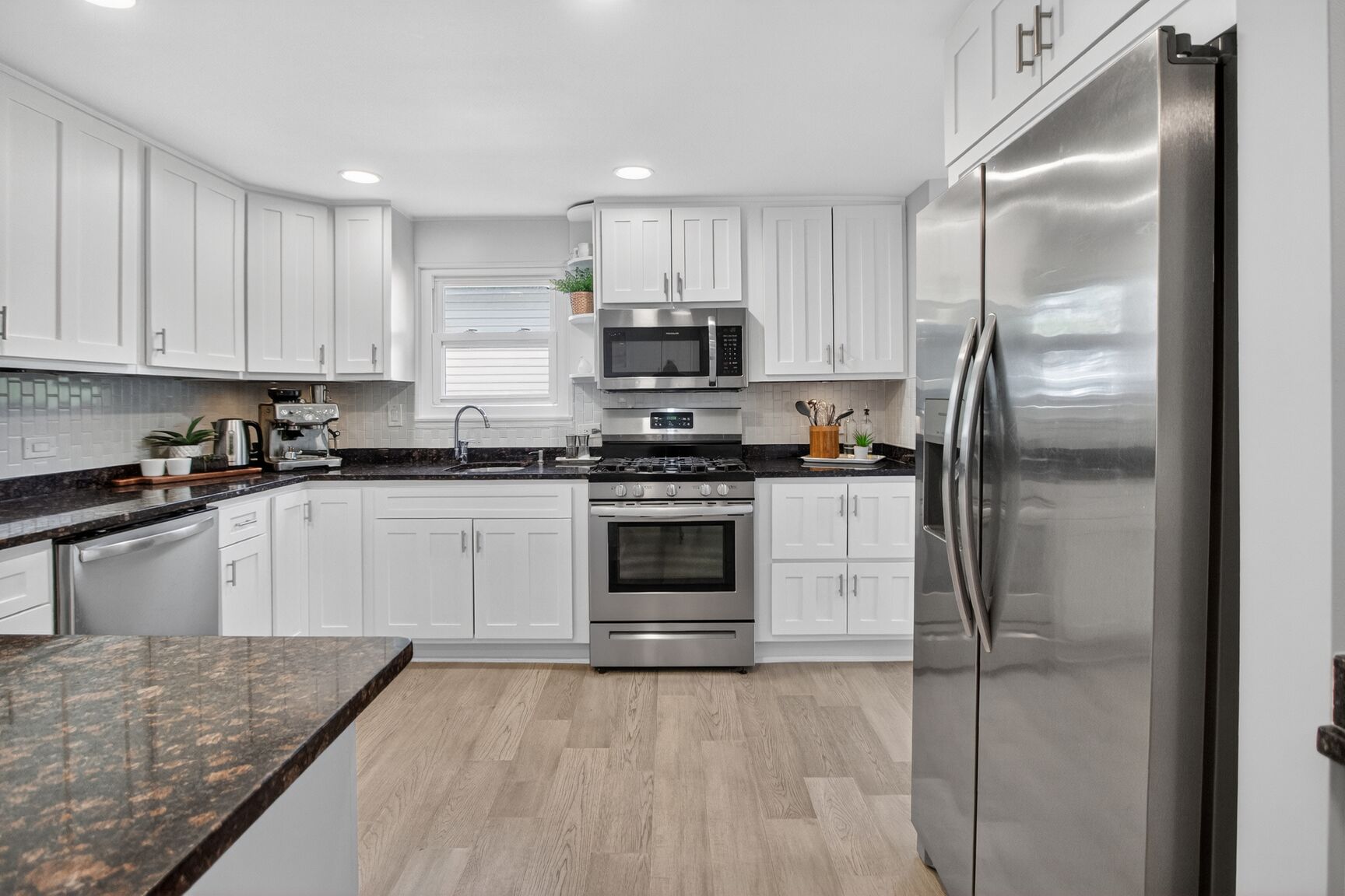 7007 Lemay Road Rockville, MD 20851 - Photo 5 of 32