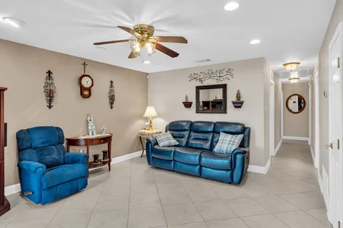 $275,000 | 3331 Davidson Place, Kenner, LA 70065