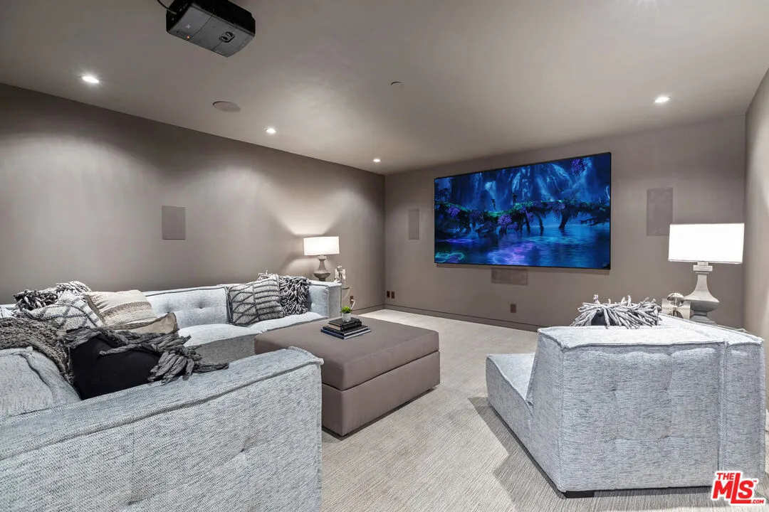 $27,800 | 1620 Electric Avenue, Venice, CA 90291