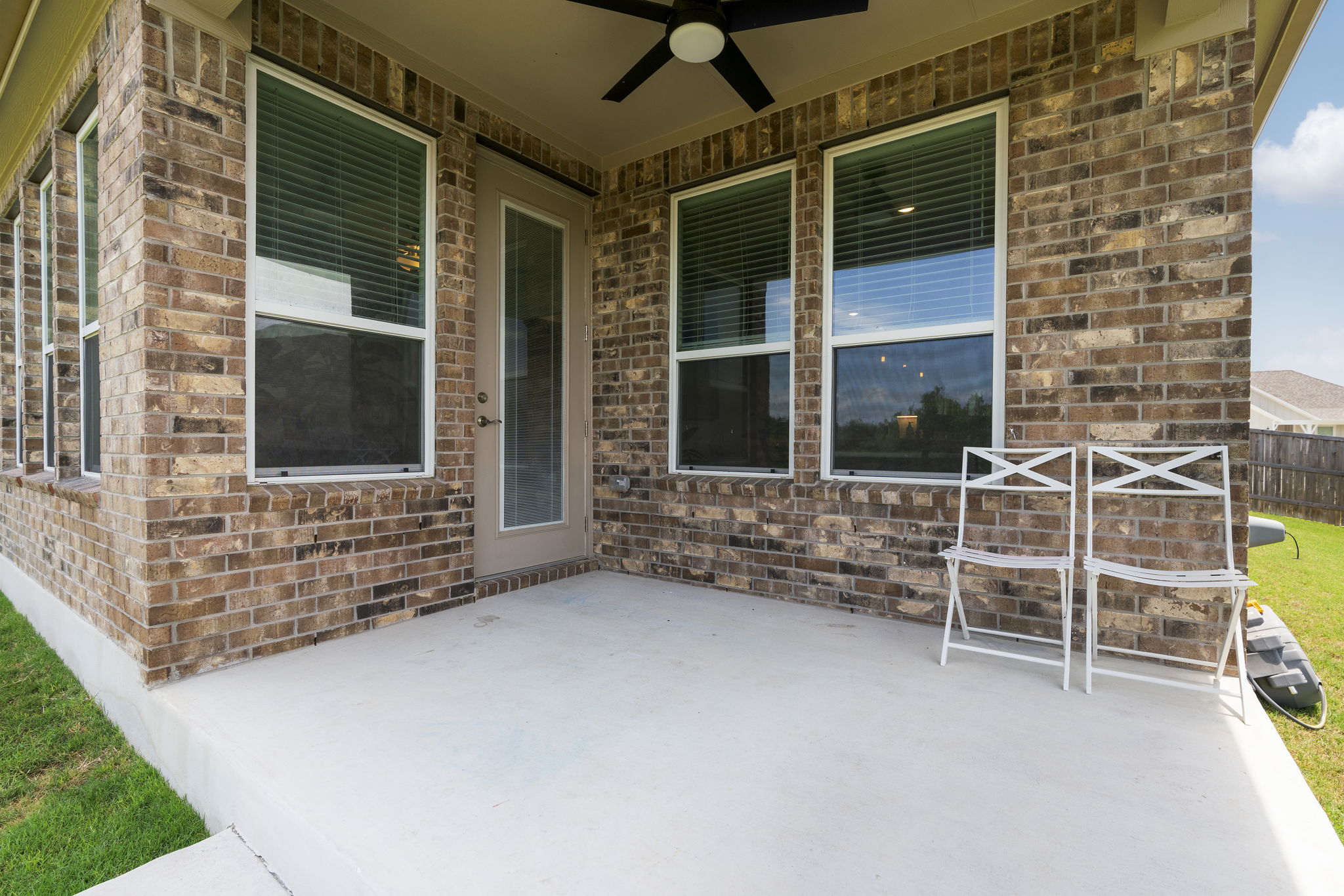 293 Barnhill Loop Dripping Springs, TX 78620 - Photo 12 of 29