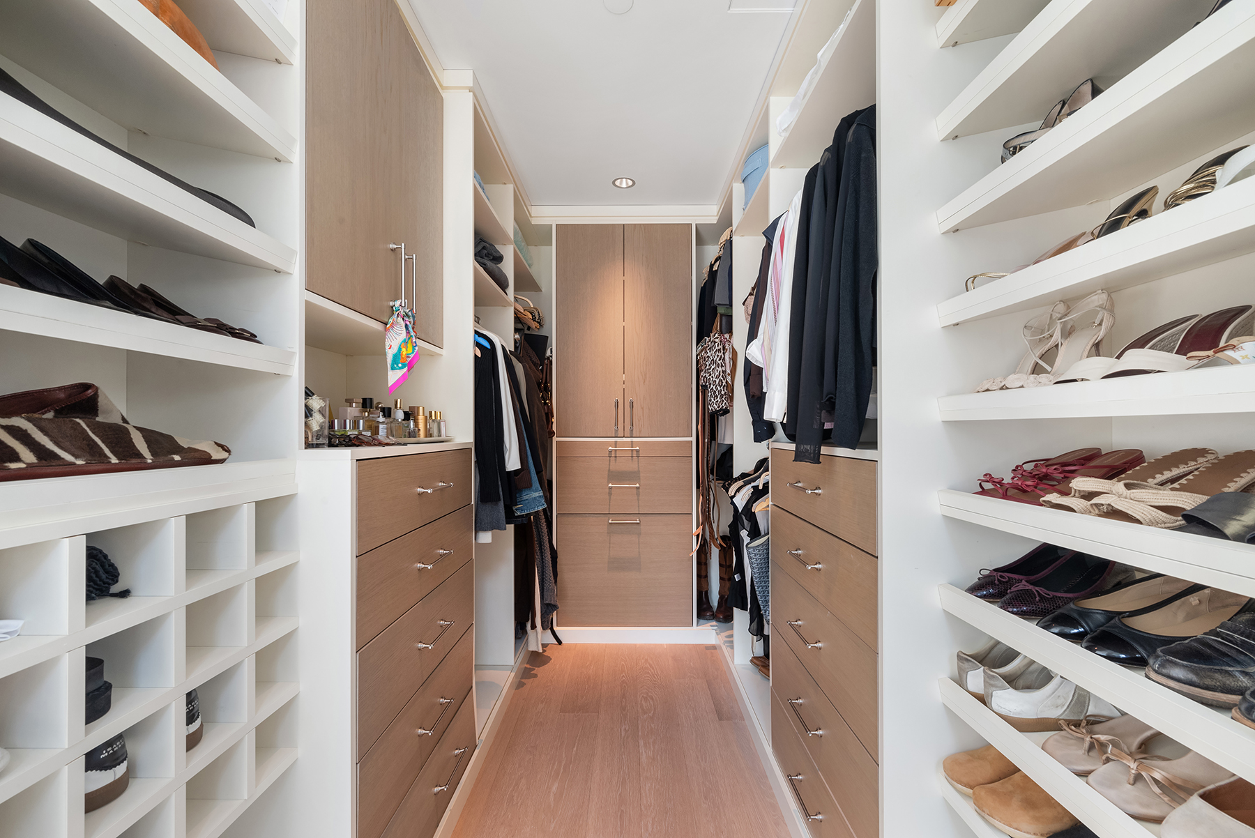 1 John Street, Unit 9D Brooklyn, NY 11201 - Photo 14 of 20 a kitchen with refrigerator and cabinets