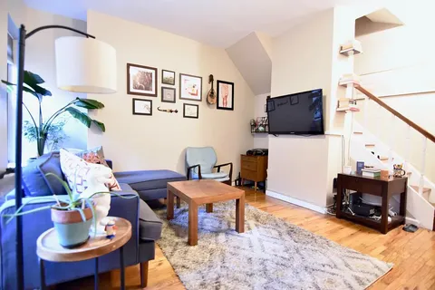 $3,200 | 305 East 95th Street, Unit 6H | Upper East Side