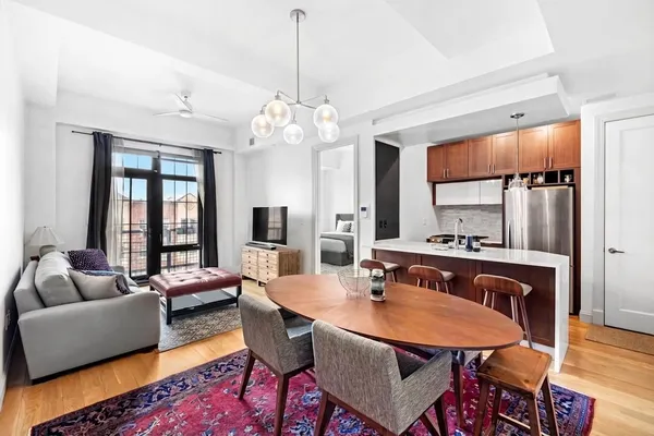 $4,250 | 42 Maspeth Avenue, Unit 3A | East Williamsburg