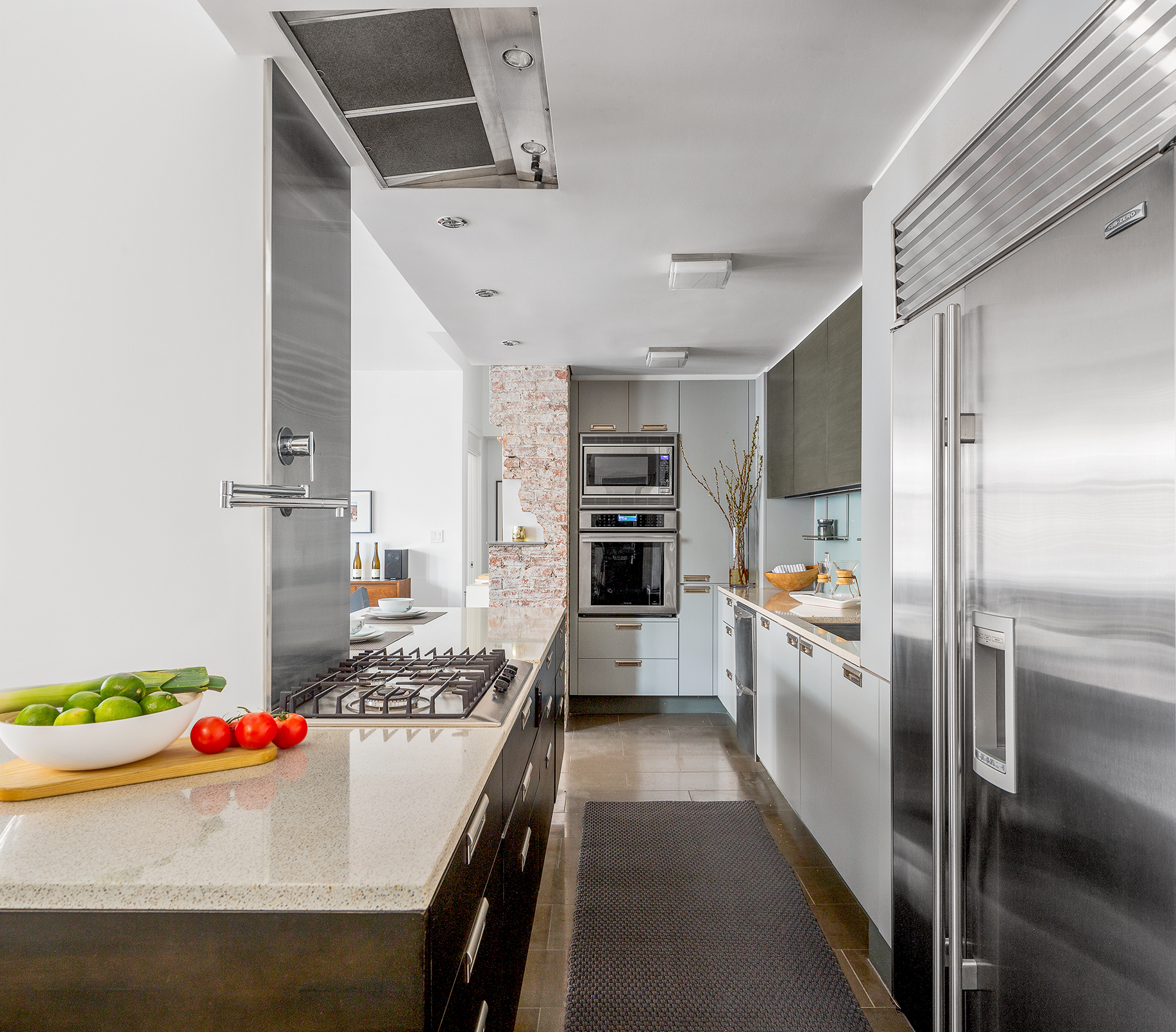 9 Barrow Street, Unit PH8CD Manhattan, NY 10014 - Photo 2 of 17