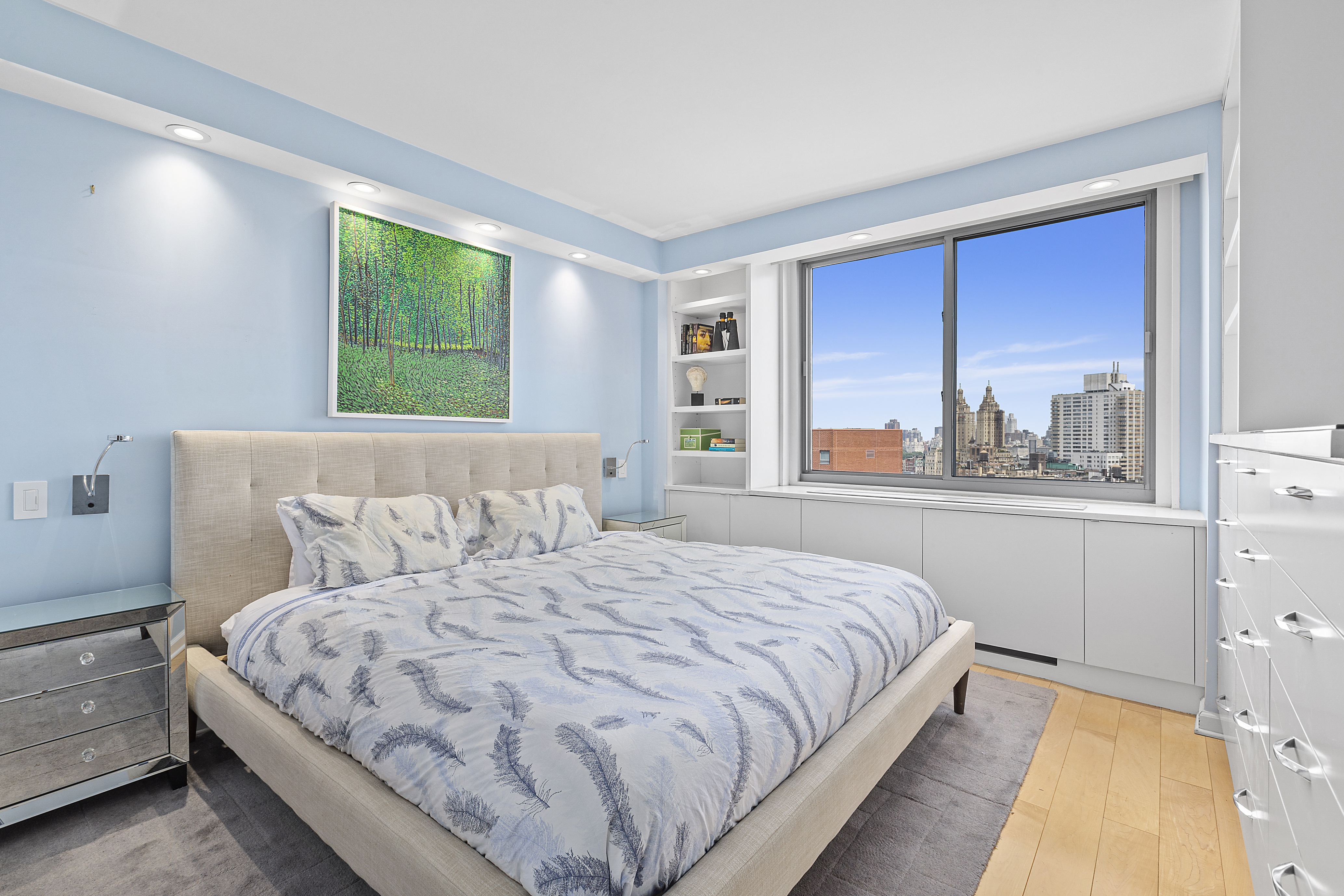 2025 Broadway, Unit 27F Manhattan, NY 10023 - Photo 6 of 13