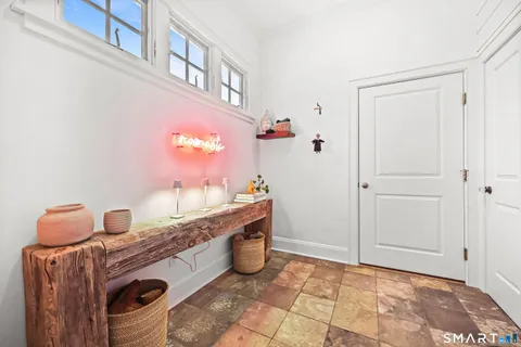 $1,599,000 | 164 Wakeman Road, Fairfield, CT 06824