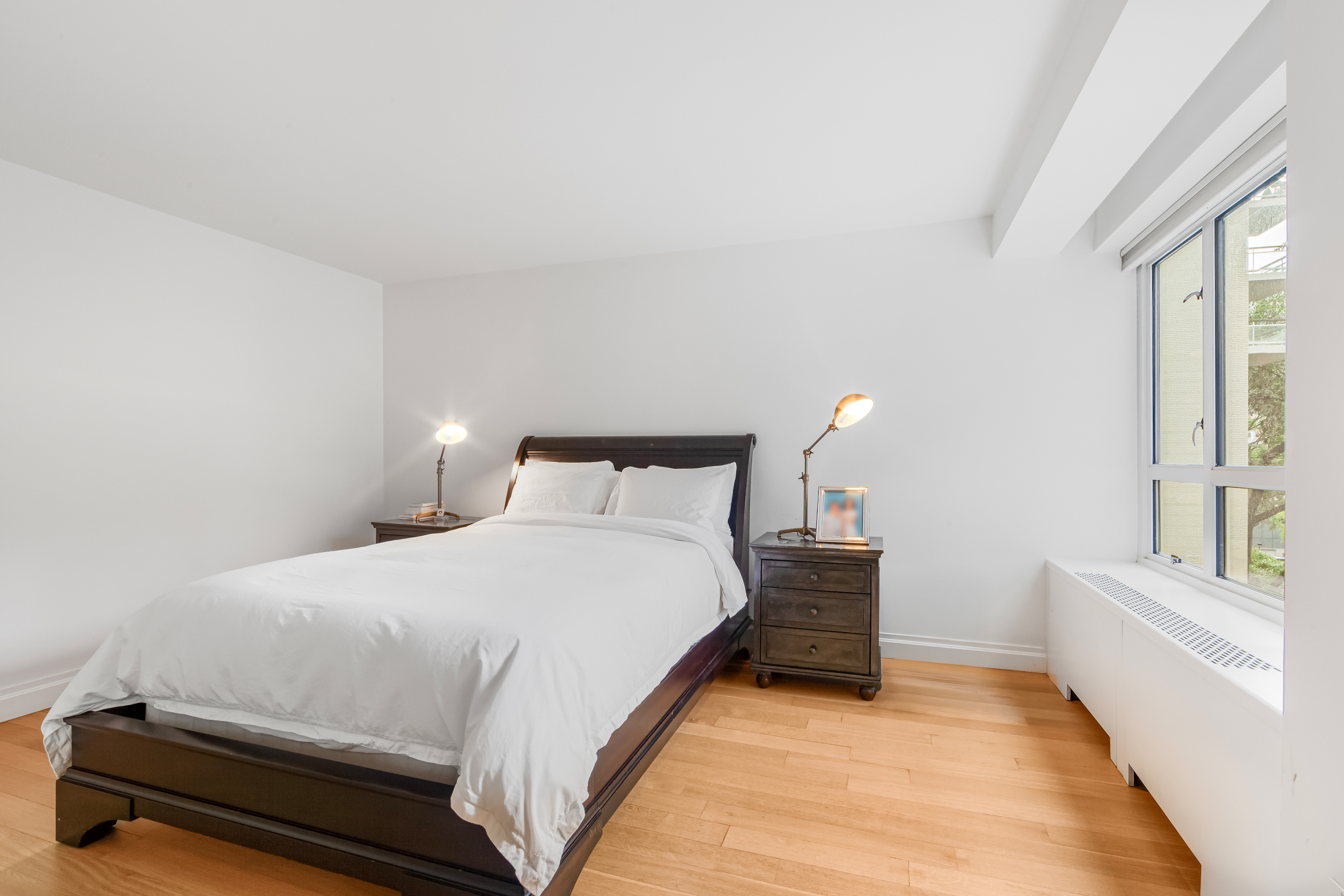 200 East 66th Street, Unit B504 Manhattan, NY 10065 - Photo 4 of 10