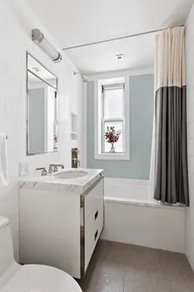 $2,995,000 | 141 East 88th Street, Unit 7A | Upper East Side