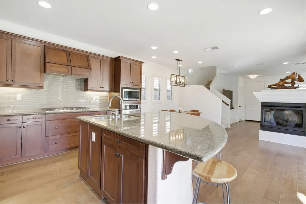 $1,449,000 | 15863 Via Montenero, San Diego, CA 92127